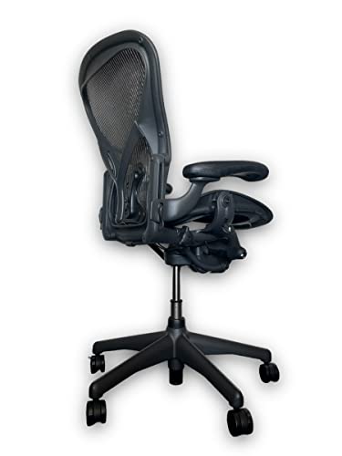 Chaise de Bureau Herman Miller Aeron Graphite – Ergonomique et Moderne