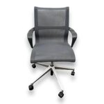 Chaise de bureau Herman Miller Setu : confort et design moderne