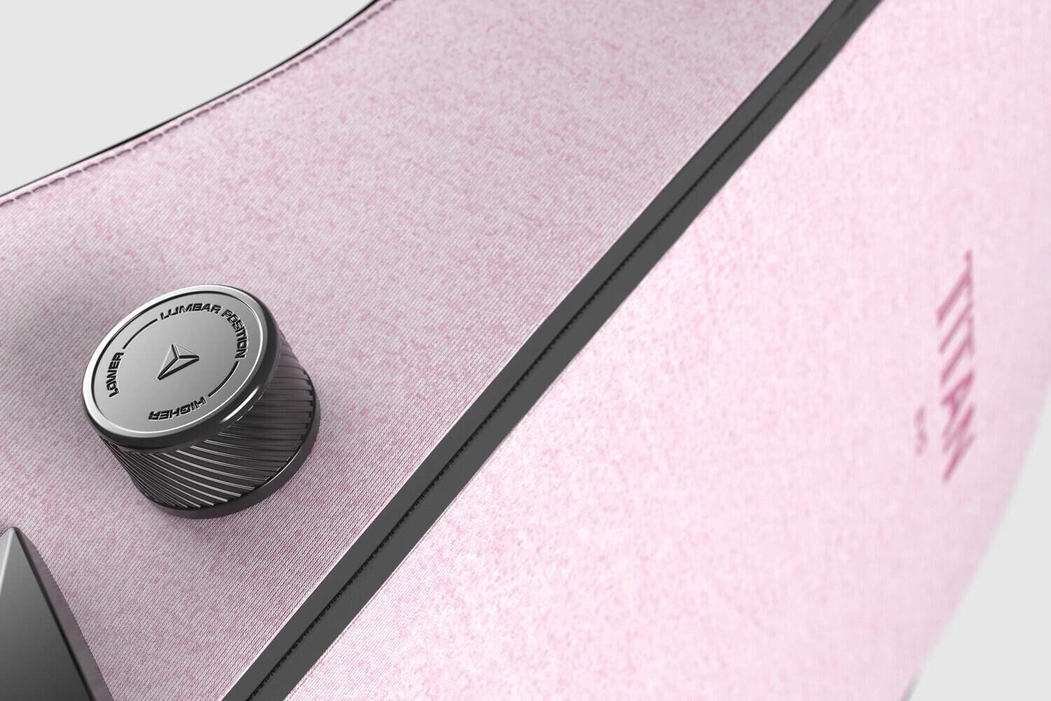 Chaise gaming rose avec bouton réglage lombaire Titan.